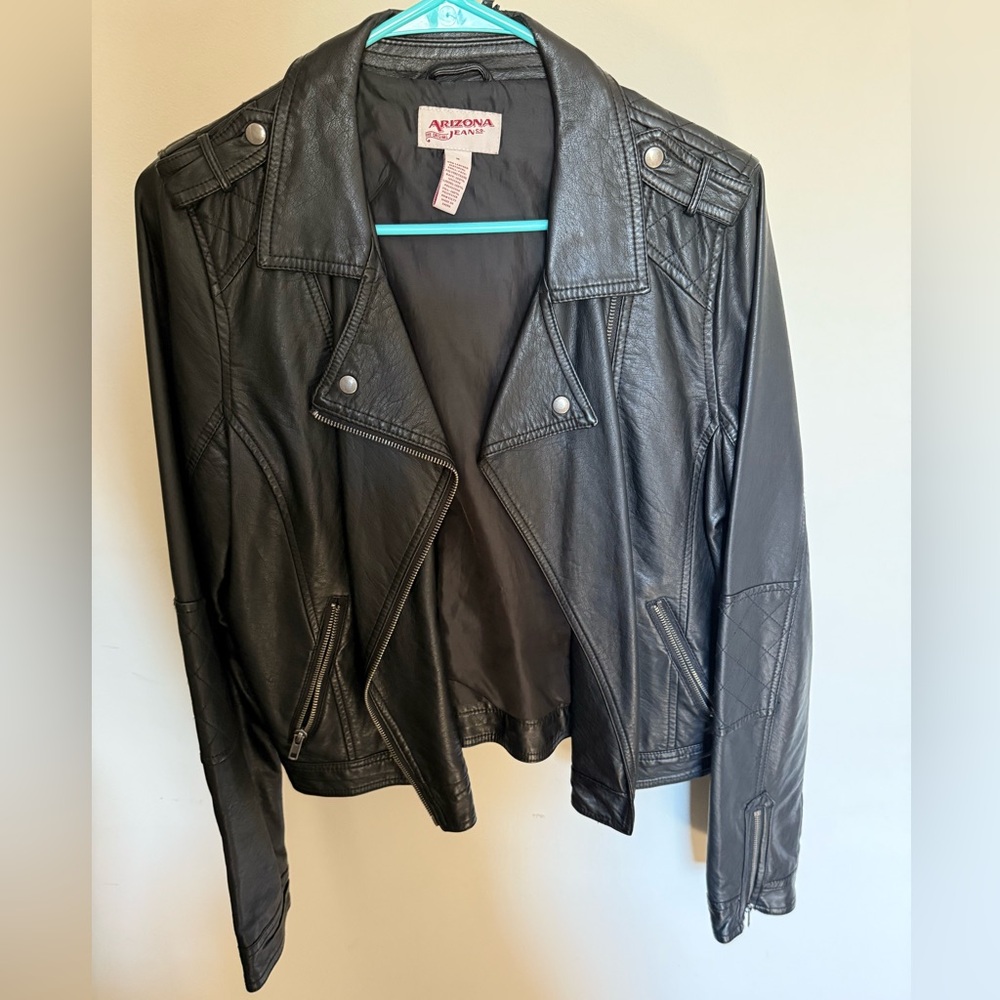 Perfect condition leather jacket — all black and ready to ship
